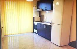 Apartament cu 2 camere, 32 mp, loc de parcare! Zona strazii Eroilor!