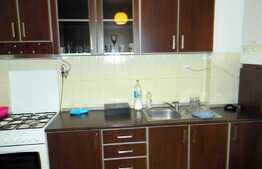 Apartament 2 camere, 50 mp, 2 parcari, zona Hotel Royal