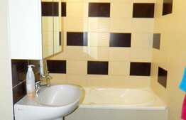 Apartament 2 camere, 50 mp, 2 parcari, zona Hotel Royal