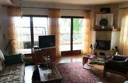 Casa individuala, 280 mp, teren 330 mp, zona linistita de case