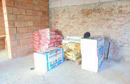 Casa individuala cu 70 mp utili, teren de 200 mp! Zona linistita, de case!