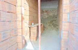 Casa individuala cu 70 mp utili, teren de 200 mp! Zona linistita, de case!