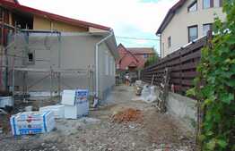 Casa individuala cu 70 mp utili, teren de 200 mp! Zona linistita, de case!