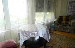 Apartament 2 camere, 67 mp, decomandat, gradina, parcare, zona C-tin Brancusi