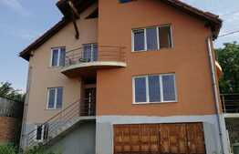 De vanzare casa individuala, 290 mp, teren 750 mp, front 24 ml, zona linistita