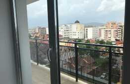 Apartament 2 camere, 50 mp garaj, totul nou, zona Iulius Mall