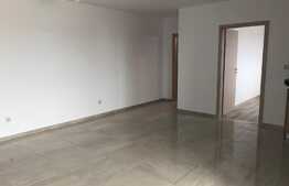 Apartament 2 camere, 50 mp garaj, totul nou, zona Iulius Mall