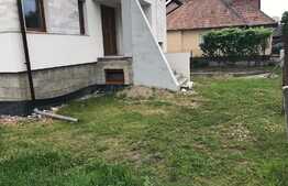 Casa individuala La Pret de Apartament,262 mp, teren 500 mp, semifinisat, zona Apahida