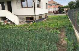 Casa individuala La Pret de Apartament,262 mp, teren 500 mp, semifinisat, zona Apahida