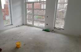 Casa de vanzare 133 mp, teren 274 mp, front 8 ml, zona linistita