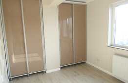 Apartament 3 camere, 64.7 mp, decomandat, garaj, zona strazii Calea Turzii