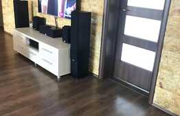 Apartament la mansarda, 92 mp, 3 camere! Zona strazii Eroilor!