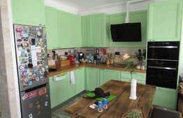 Apartament 3 camere, 70 mp, 2 garaje, zona Iulius Mall