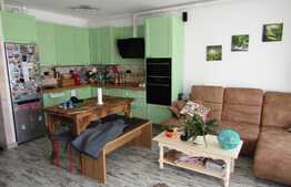 Apartament 3 camere, 70 mp, 2 garaje, zona Iulius Mall