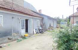 Casa individuala, 135 mp, 810 mp teren, front stradal 16 ml UTR RREM POT 60%,CUT 1.2