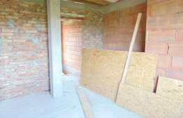 Duplex de vanzare 140 mp, teren 245 mp, front 12.5 ml, zona linistita