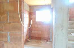 Duplex de vanzare 140 mp, teren 245 mp, front 12.5 ml, zona linistita