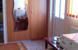 Casa cuplata de vanzare, 55 mp, teren 453 mp, zona linistita