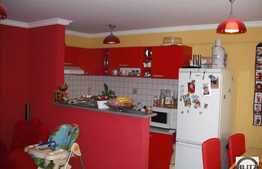 Superfinisaje la 1 camera, 44 mp! Pret bun!