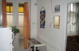 Casa cuplata de vanzare, 100 mp, teren 500 mp, front 9 ml, zona linistita