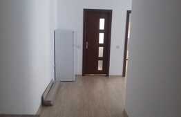 Apartament 2 camere, 58 mp, prima inchiriere, loc de parcare, zona strazii Florilor!