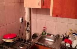 Garsoniera pe etaj intermediar in zona Expo Transilvania!