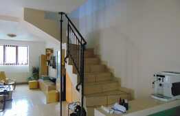 Casa de vanzare 97 mp, teren 115 mp, front 8 ml, zona Farmec