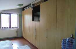 Casa de vanzare 97 mp, teren 115 mp, front 8 ml, zona Farmec