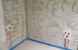 Casa insiruita, 92 mp, teren 150 mp, front stradal 8 ml, zona linistita