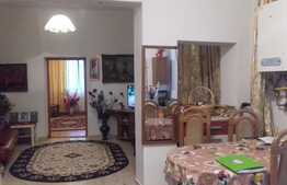 De vanzare casa cuplata, 70 mp, teren 150 mp, zona linistita