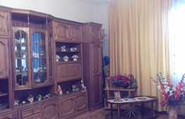 De vanzare casa cuplata, 70 mp, teren 150 mp, zona linistita