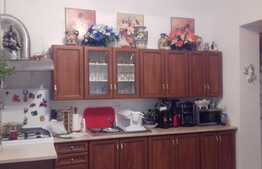 De vanzare casa cuplata, 70 mp, teren 150 mp, zona linistita