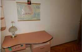 Apartament 3 camere, 65 mp, decomandat, boxa, zona strazii Teodor Mihali