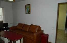 Apartament 3 camere, 65 mp, decomandat, boxa, zona strazii Teodor Mihali