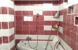 Vanzare 3 camere, 72 mp, 2 balcoane! Zona strazii Florilor!