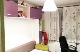 Vanzare 3 camere, 72 mp, 2 balcoane! Zona strazii Florilor!