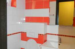 Apartament 3 camere, decomandat, 65 mp, parcare, zona Aurel Vlaicu