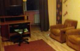 Apartament cu 4 camere, 75 mp, zona strazii Aurel Vlaicu