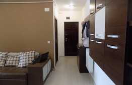 3 camere, 61 mp, mobilat si utilat, loc de parcare, zona Terra!