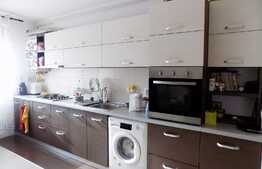 3 camere, 61 mp, mobilat si utilat, loc de parcare, zona Terra!