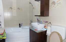 3 camere, 61 mp, mobilat si utilat, loc de parcare, zona Terra!