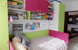 3 camere, 61 mp, mobilat si utilat, loc de parcare, zona Terra!