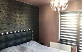 Apartament cu 3 camere, 55 mp,terasa 54 mp, zona strazii Sub Cetate!