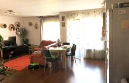 De vanzare 3 camere, 65 mp, 2 locuri de parcare! Zona strazii Florilor!