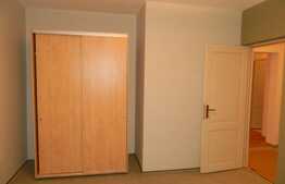 Apartament 3 camere, 80 mp, decomandat, zona strazii Dorobantilor