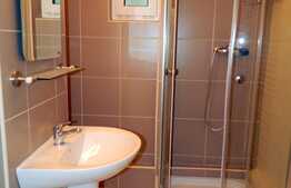 Apartament 3 camere, 80 mp, decomandat, zona strazii Dorobantilor