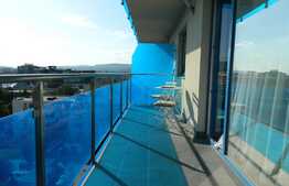 Apartament 3 camere, garaj, 55 mp, imobil nou, complex Viva City