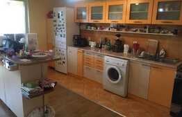 Apartament 4 camere, 112 mp, boxa, parcare, zona Apelor Romane