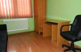 Apartament 3 camere, 52 mp, A.C. balcon, zona strazii Fantanele