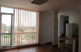 Spatiu birouri, zona centrala, loc de parcare inclus!